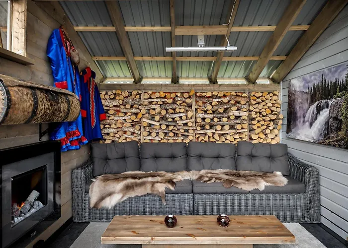 The Arctic Totem - Ice Bear & Sami Winter Garden Tromsø