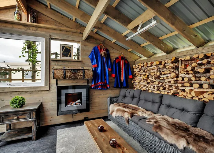 The Arctic Totem - Ice Bear & Sami Winter Garden * Tromsø