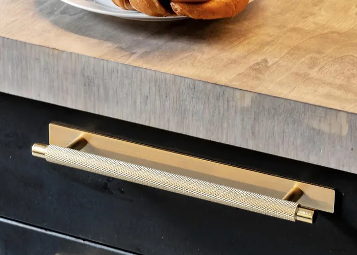 The Arctic Totem - Ice Bear & Sami Winter Garden * Tromsø